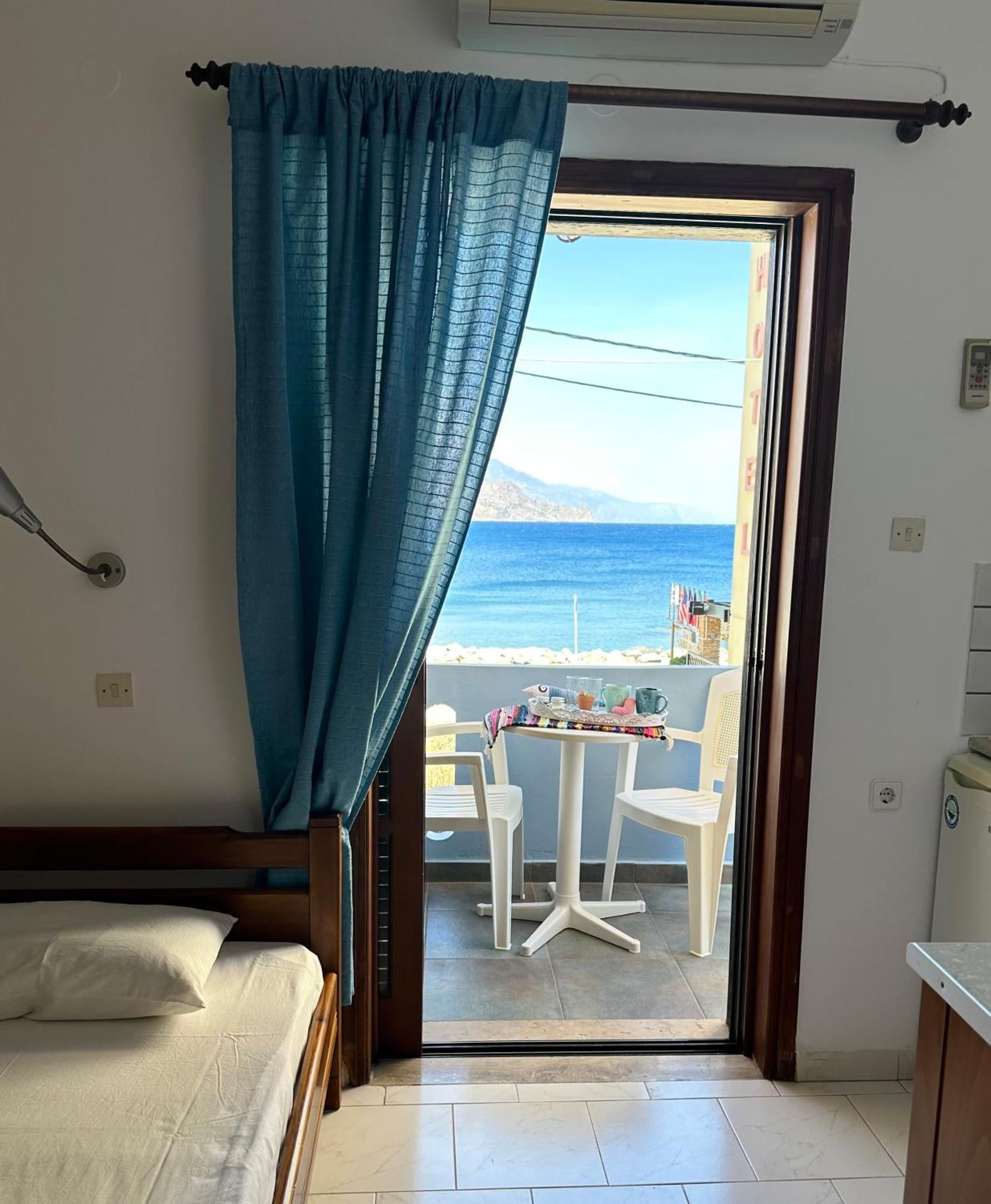 Bonatsa Rooms Палеохора Экстерьер фото